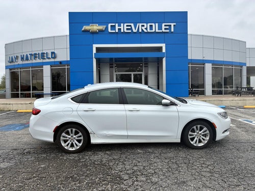 2016 Chrysler 200 Limited