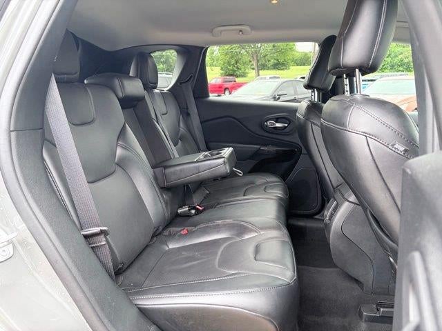 2023 Jeep Cherokee Altitude Lux