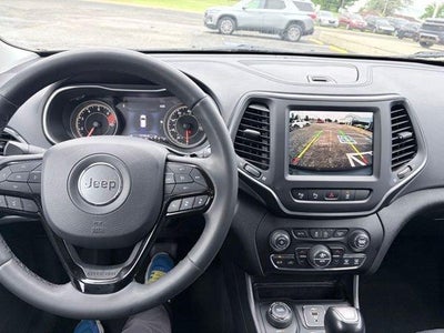 2023 Jeep Cherokee Altitude Lux