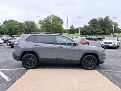2023 Jeep Cherokee Altitude Lux
