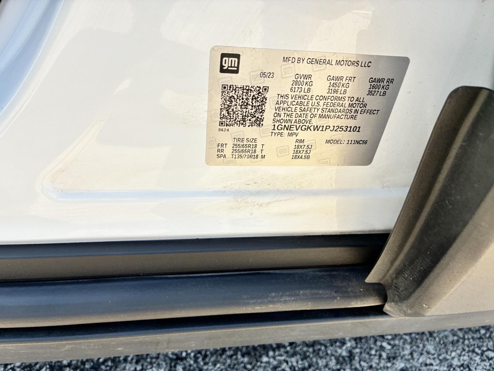 2023 Chevrolet Traverse LT Cloth