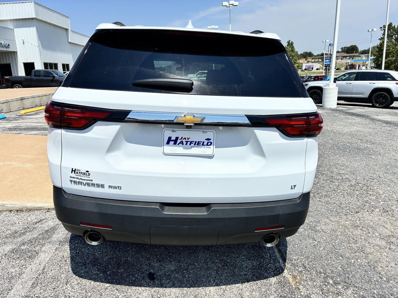 2023 Chevrolet Traverse LT Cloth