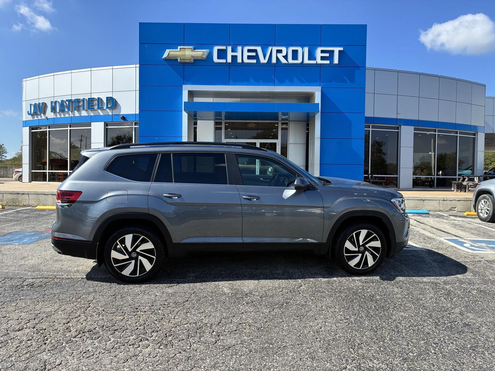 2024 Volkswagen Atlas 2.0T SE w/Technology