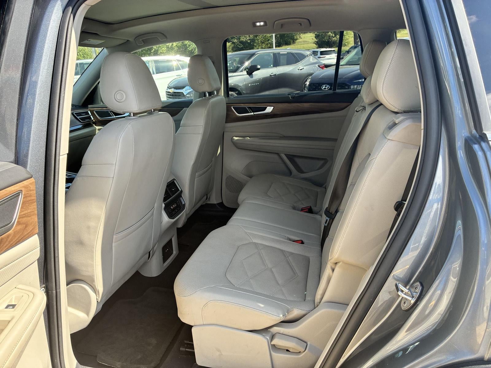 2024 Volkswagen Atlas 2.0T SE w/Technology