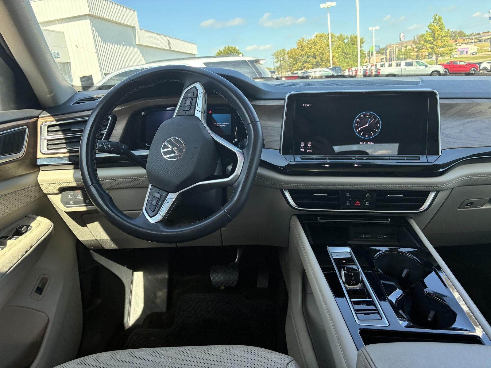 2024 Volkswagen Atlas 2.0T SE w/Technology