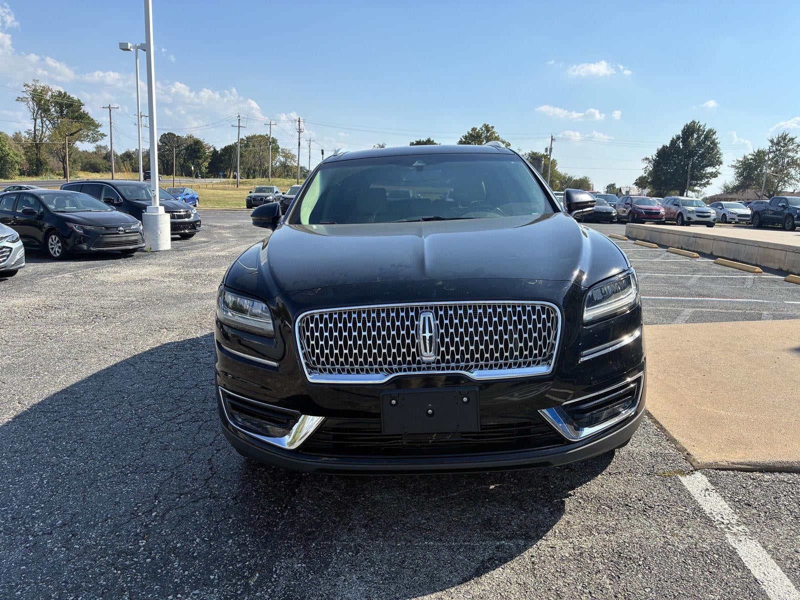 2019 Lincoln Nautilus Select