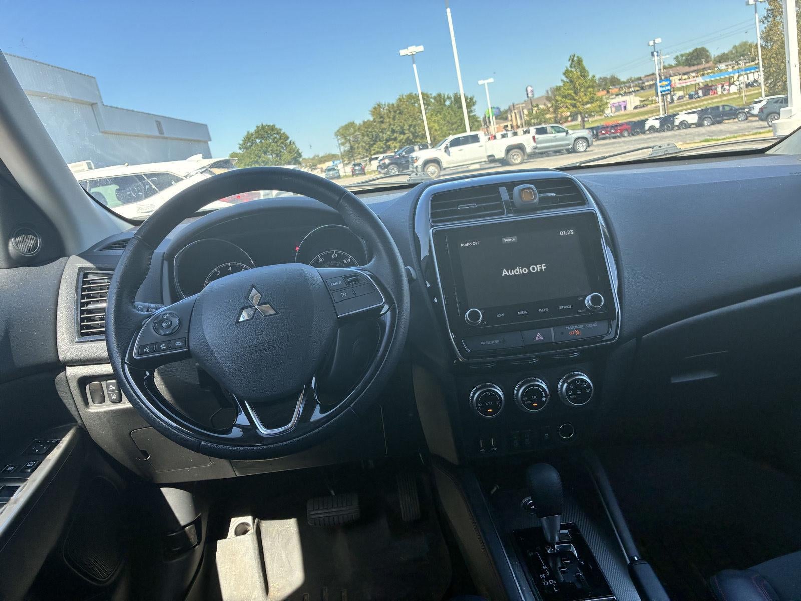 2025 Mitsubishi Outlander Sport S