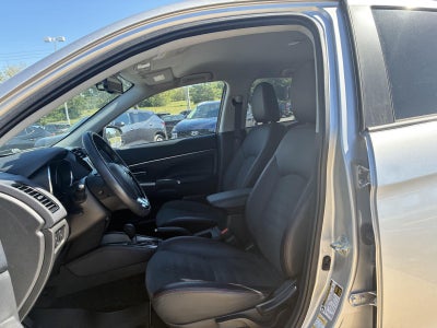 2025 Mitsubishi Outlander Sport S