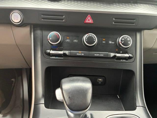 2022 Kia Carnival LXS