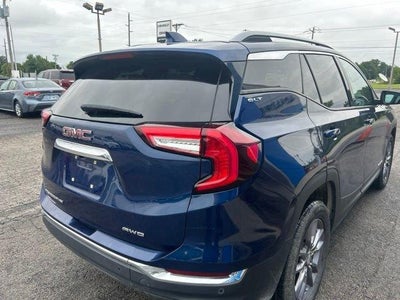 2023 GMC Terrain SLT