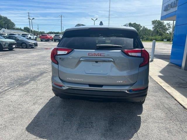 2024 GMC Terrain AT4