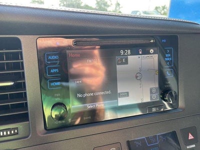 2017 Toyota Sienna XLE 8 Passenger