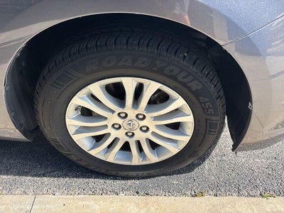 2017 Toyota Sienna XLE 8 Passenger