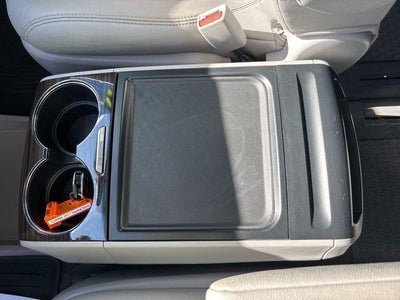 2017 Toyota Sienna XLE 8 Passenger