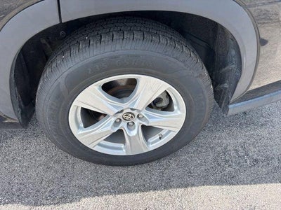 2021 Toyota Highlander Hybrid LE