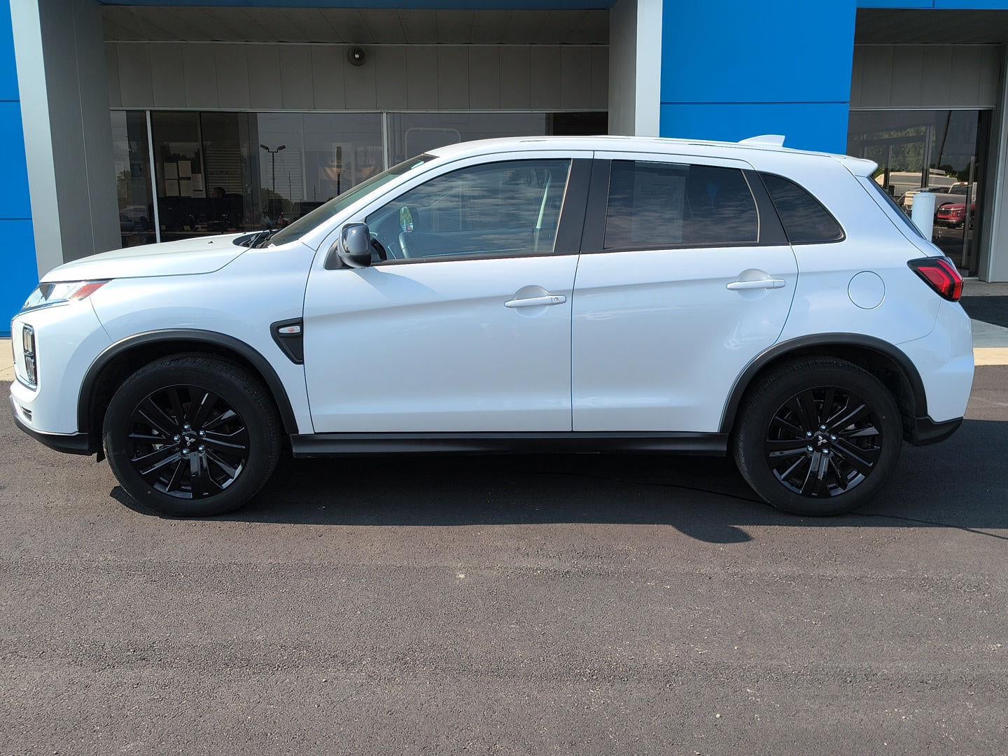 2025 Mitsubishi Outlander Sport S