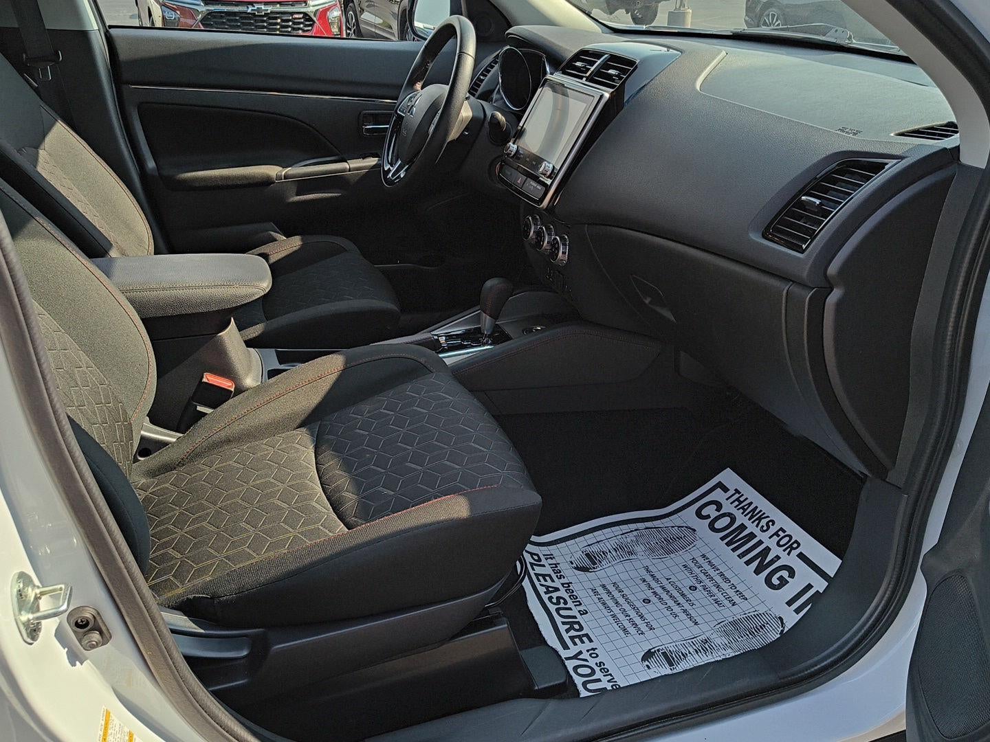 2025 Mitsubishi Outlander Sport S