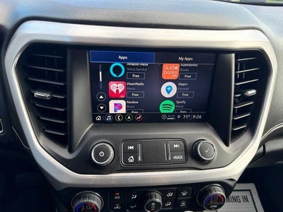 2023 GMC Acadia SLT