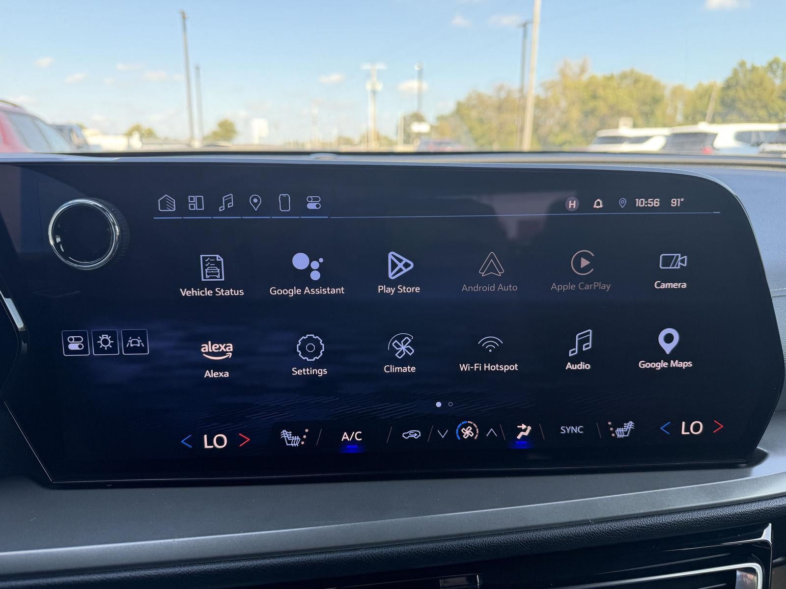2024 Chevrolet Traverse LT