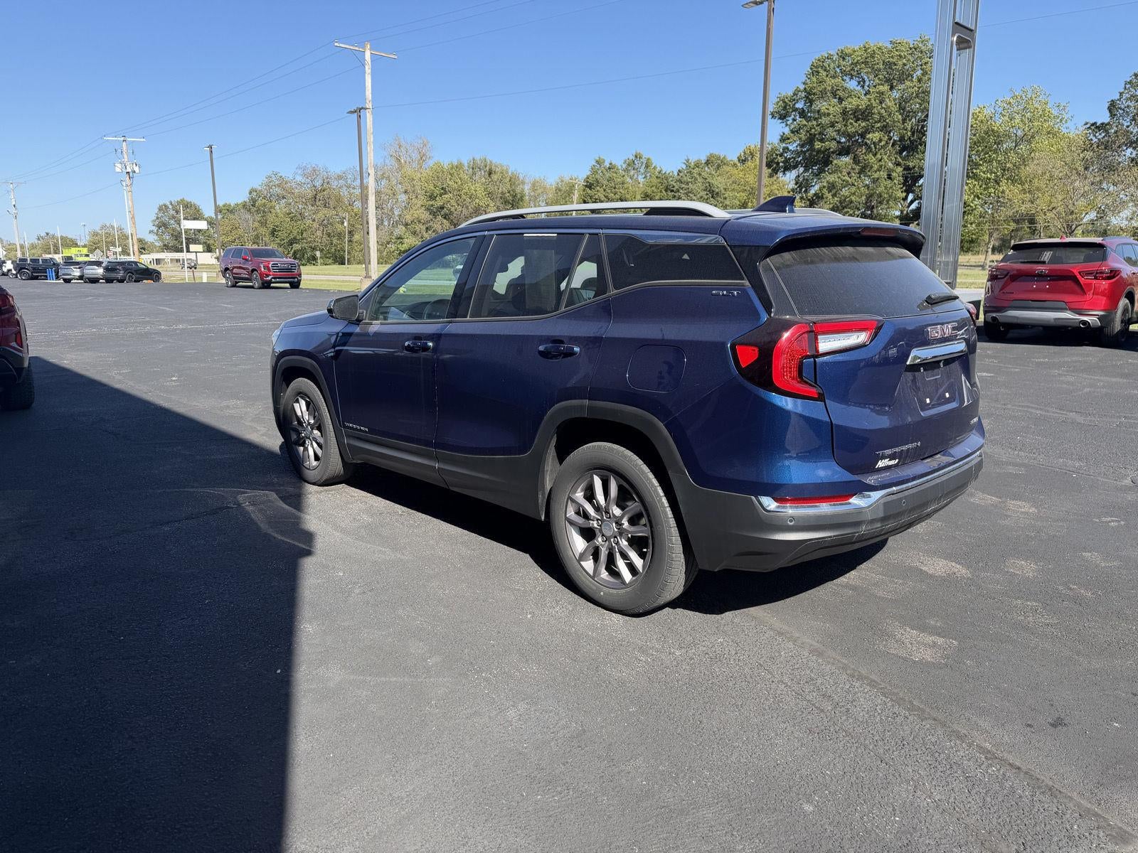 2023 GMC Terrain SLT