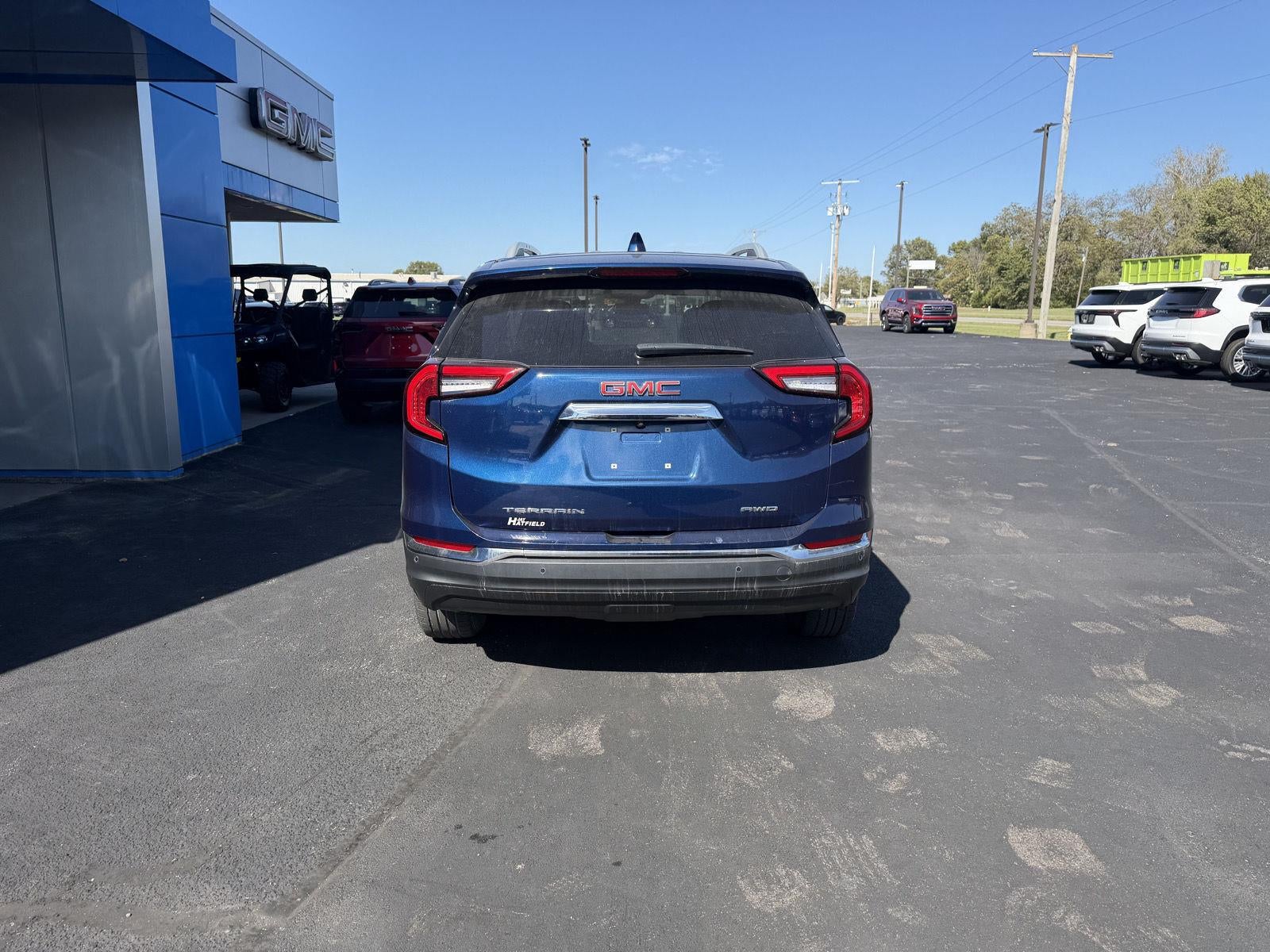 2023 GMC Terrain SLT