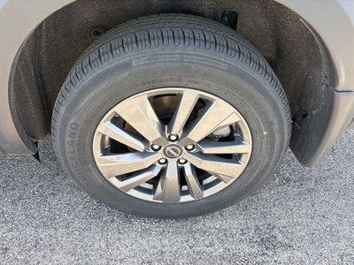 2025 Nissan Pathfinder S