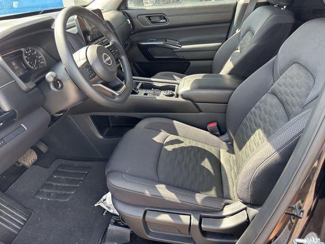 2025 Nissan Pathfinder S