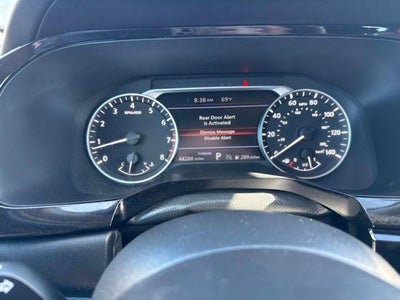 2025 Nissan Pathfinder SV
