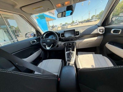 2025 Hyundai Venue SEL