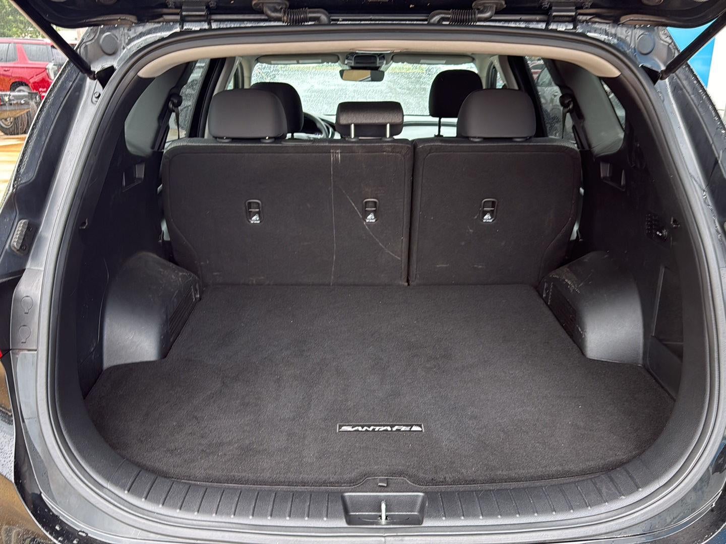 2023 Hyundai Santa Fe SE