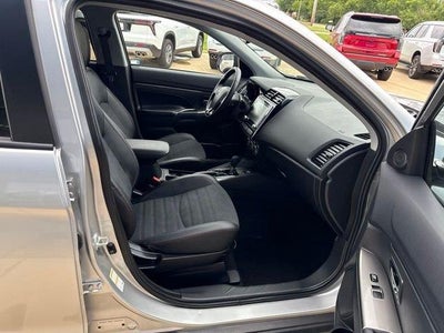 2025 Mitsubishi Outlander Sport S