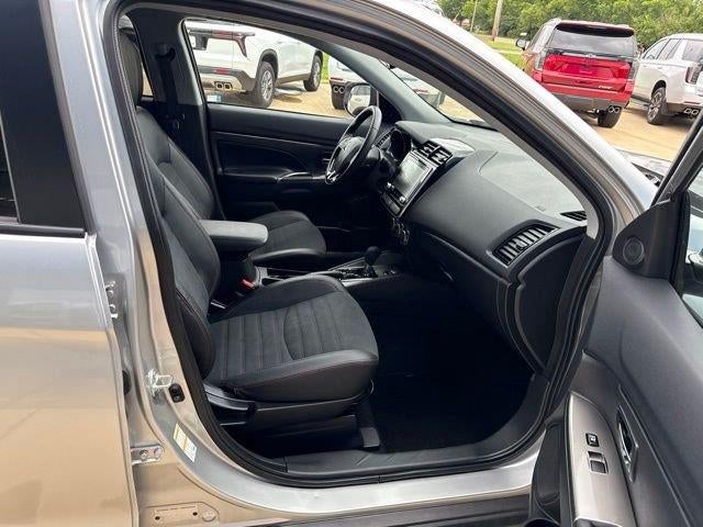 2025 Mitsubishi Outlander Sport S