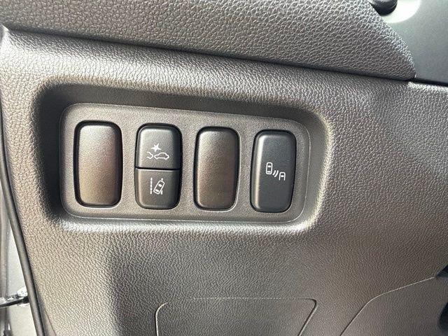 2025 Mitsubishi Outlander Sport S