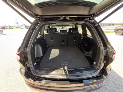 2026 Jeep Grand Cherokee Altitude 4x2