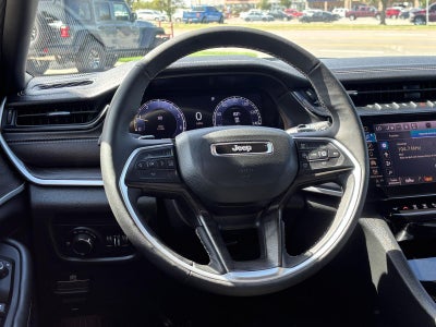 2026 Jeep Grand Cherokee Altitude 4x2