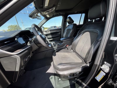 2026 Jeep Grand Cherokee Altitude 4x2