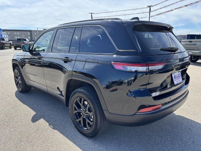 2026 Jeep Grand Cherokee Altitude 4x2
