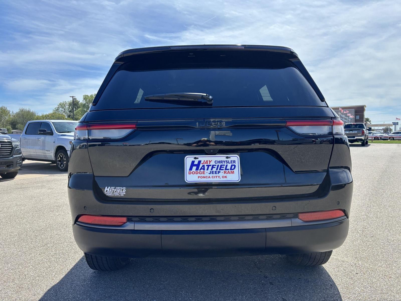 2026 Jeep Grand Cherokee Altitude 4x2