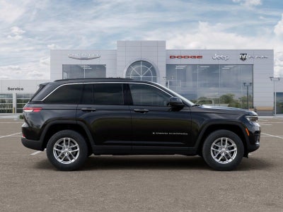 2025 Jeep Grand Cherokee Laredo X 4x4