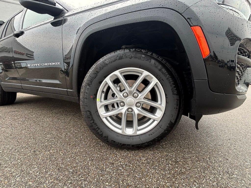 2025 Jeep Grand Cherokee Laredo X 4x4