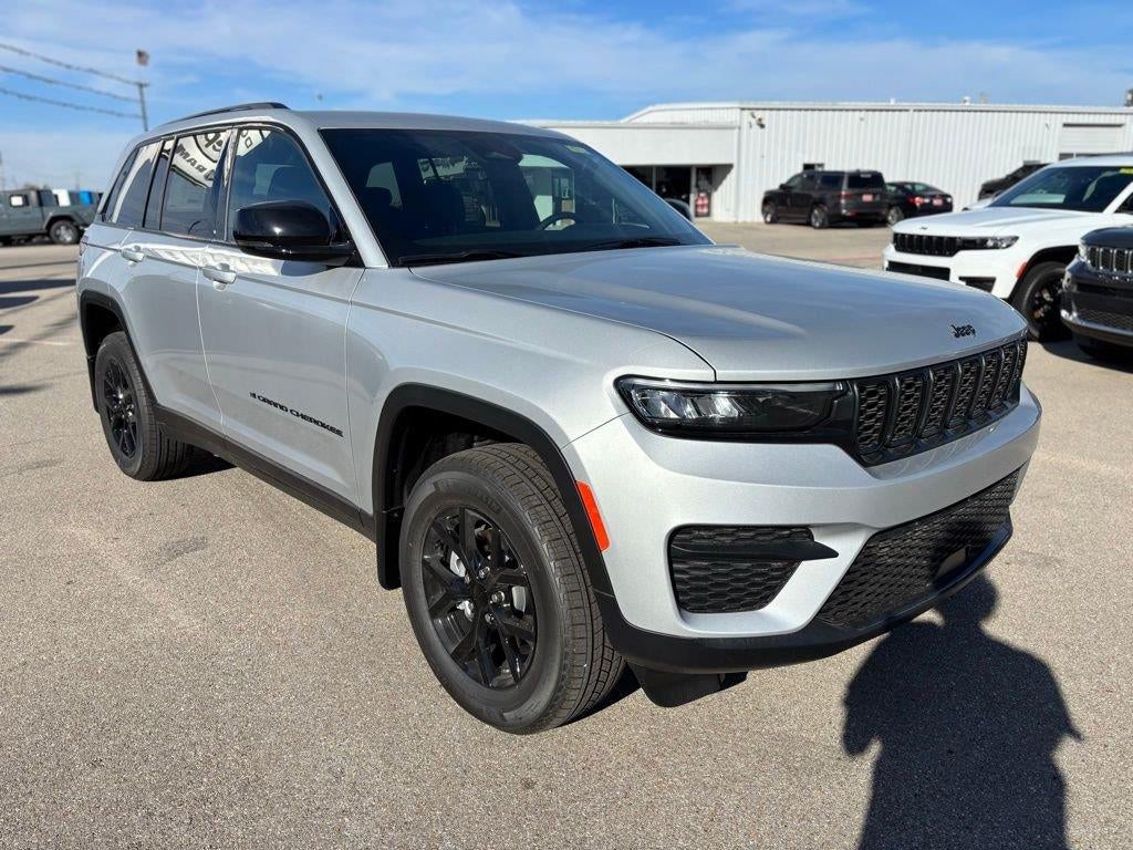 2025 Jeep Grand Cherokee Altitude 4x4