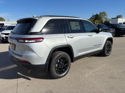 2025 Jeep Grand Cherokee Altitude 4x4