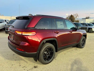 2025 Jeep Grand Cherokee Altitude X 4x4