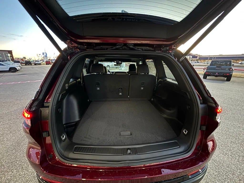 2025 Jeep Grand Cherokee Altitude X 4x4