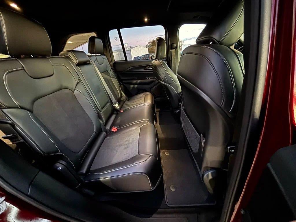 2025 Jeep Grand Cherokee Altitude X 4x4