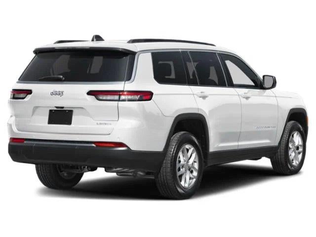 2027 Jeep Grand Cherokee Laredo Altitude