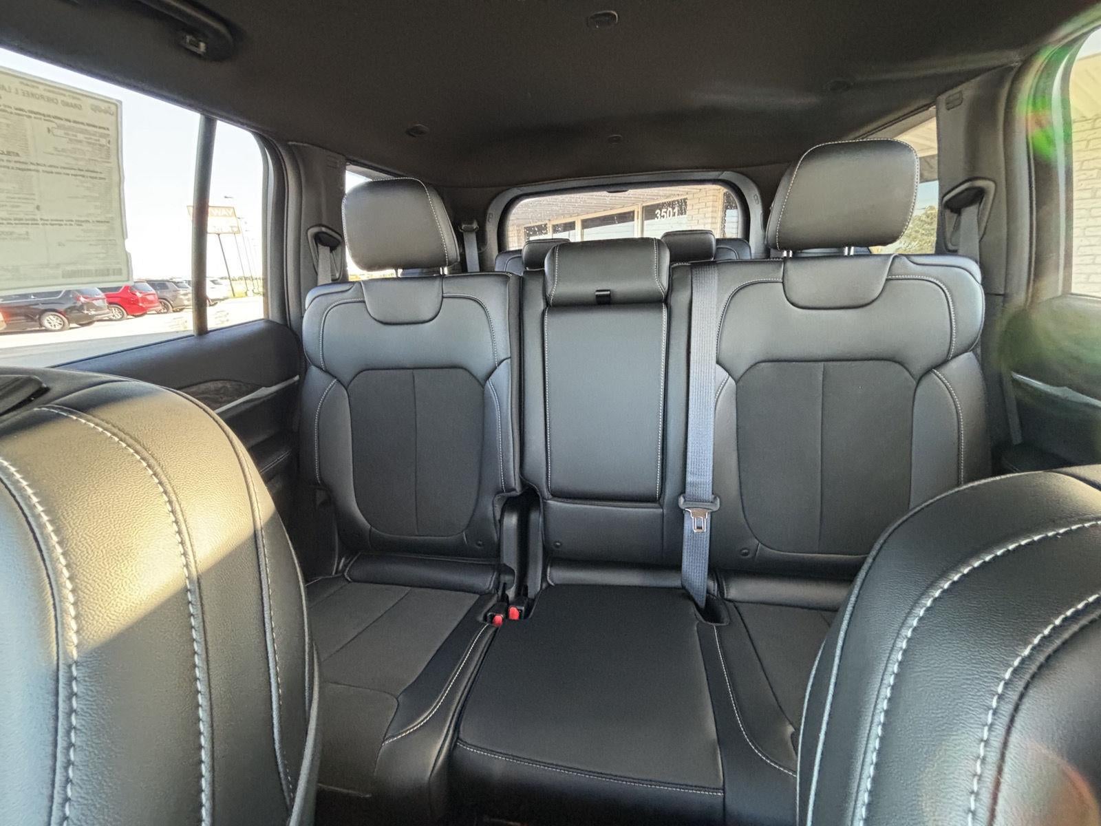2027 Jeep Grand Cherokee GRAND CHEROKEE L LAREDO ALTITUDE 4X4