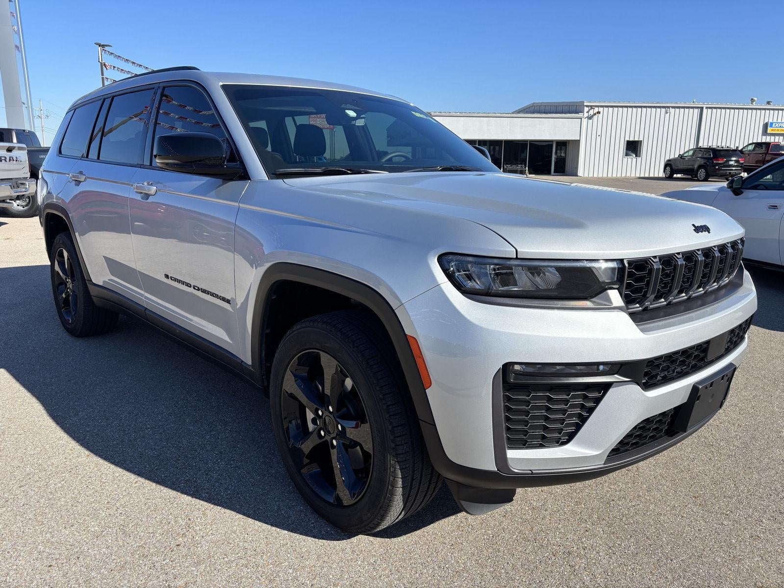 2026 Jeep Grand Cherokee L Limited 4x4