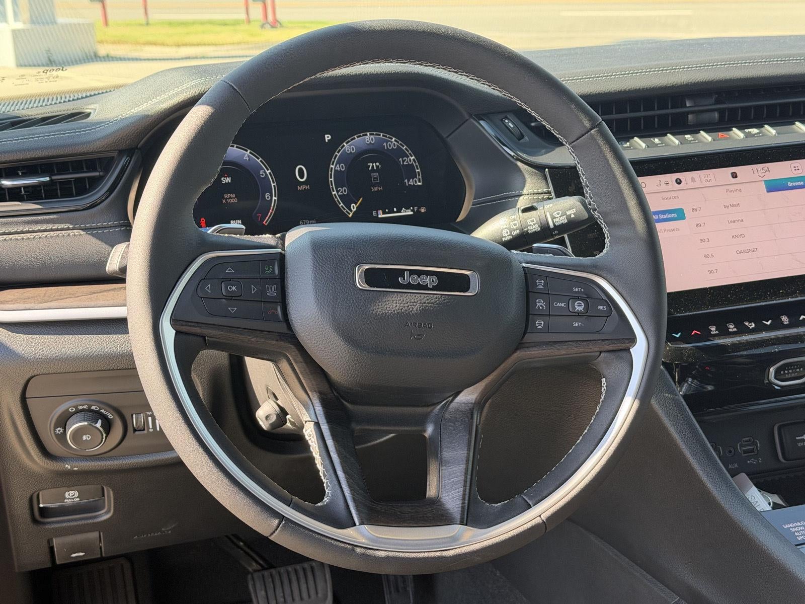 2027 Jeep Grand Cherokee GRAND CHEROKEE L LIMITED RESERVE 4X4