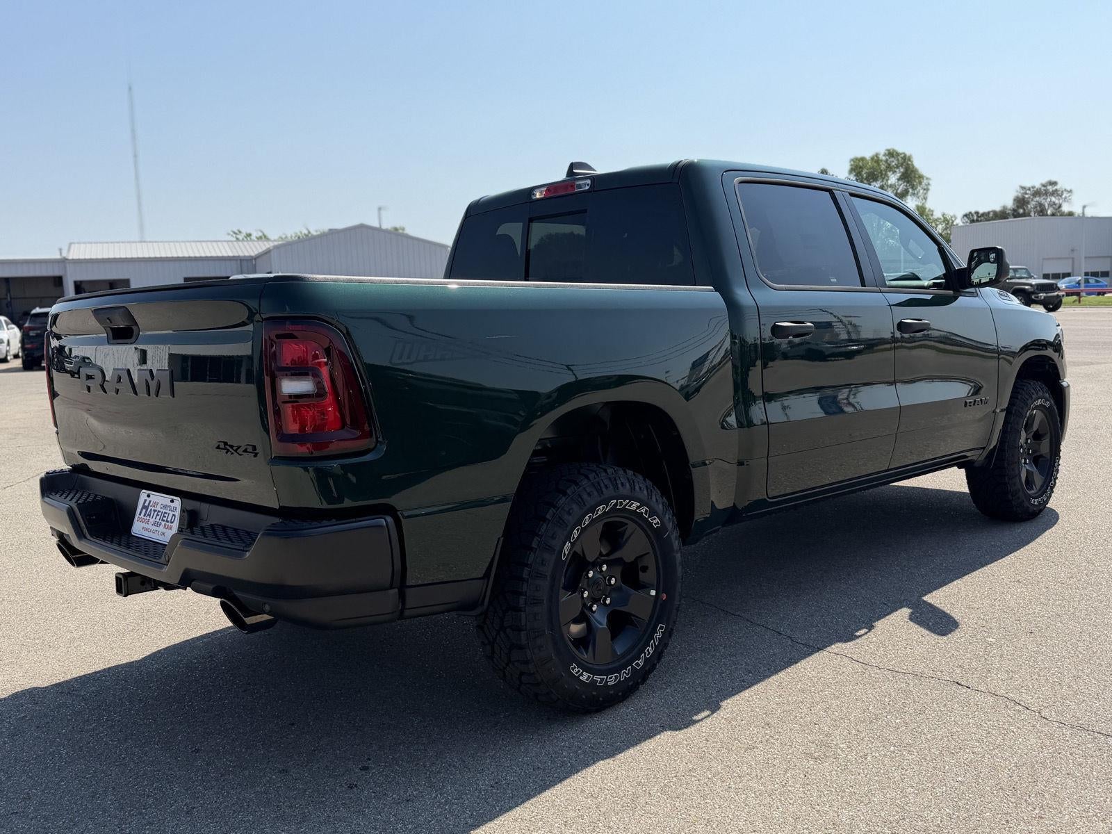 2027 RAM Ram 1500 RAM 1500 WARLOCK CREW CAB 4X4 5'7' BOX